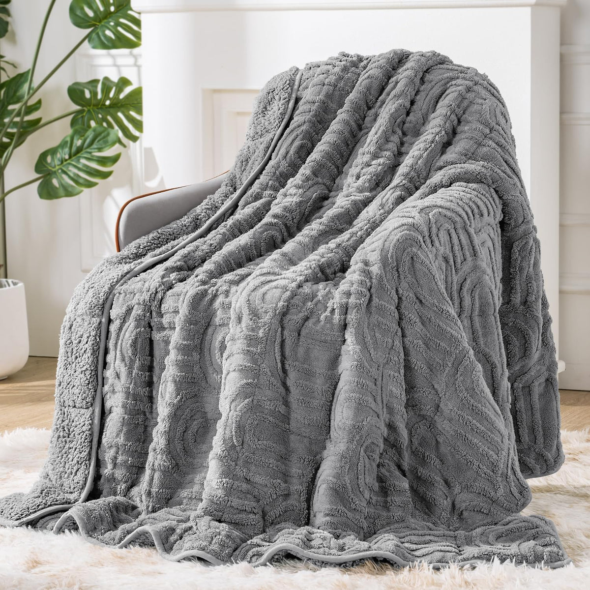 48"x72" Dual‑Sided Sherpa Weighted Blanket,15 lbs